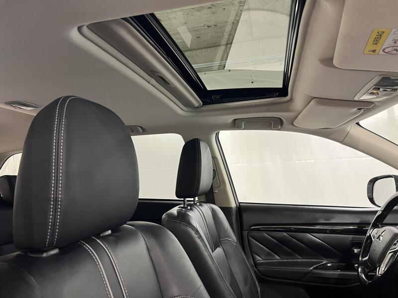 Mitsubishi Outlander PHEV vaihtoauto