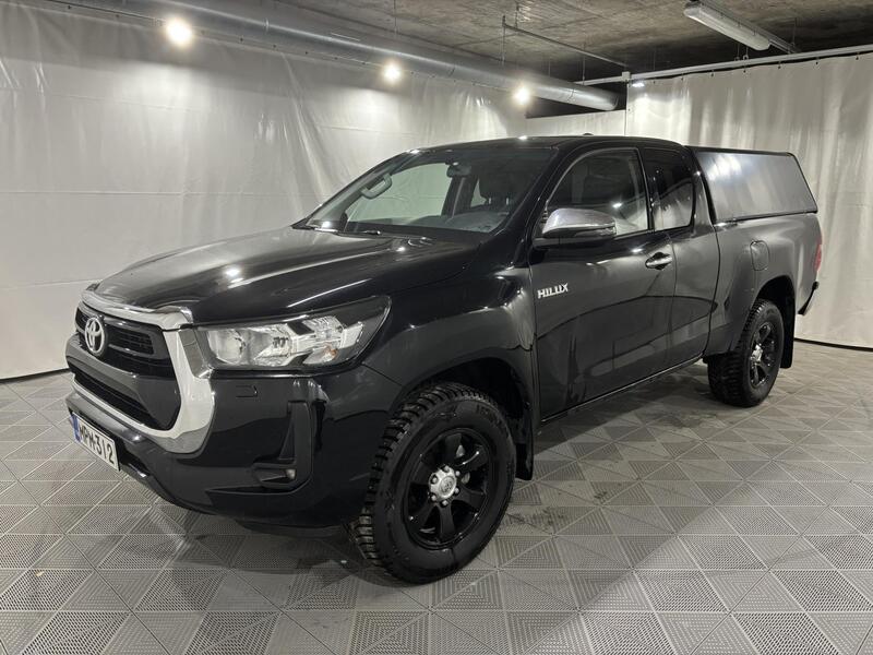 Toyota Hilux vaihtoauto