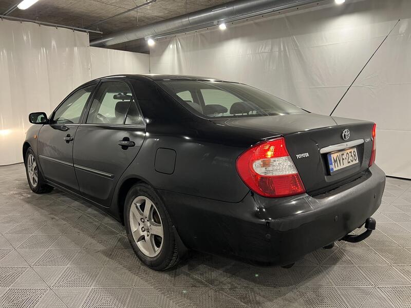 Toyota Camry vaihtoauto