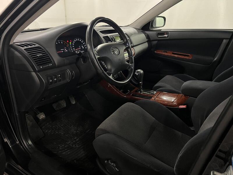 Toyota Camry vaihtoauto