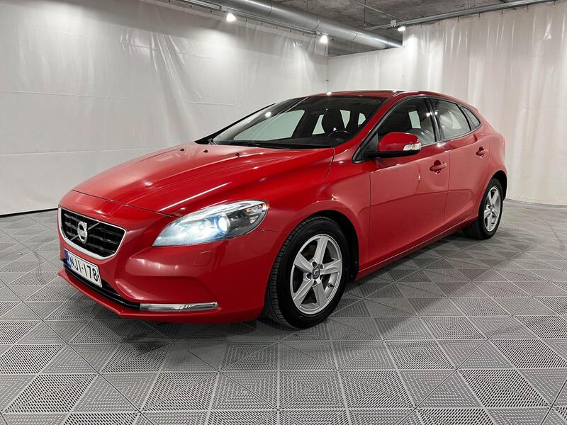 Volvo V40 vaihtoauto