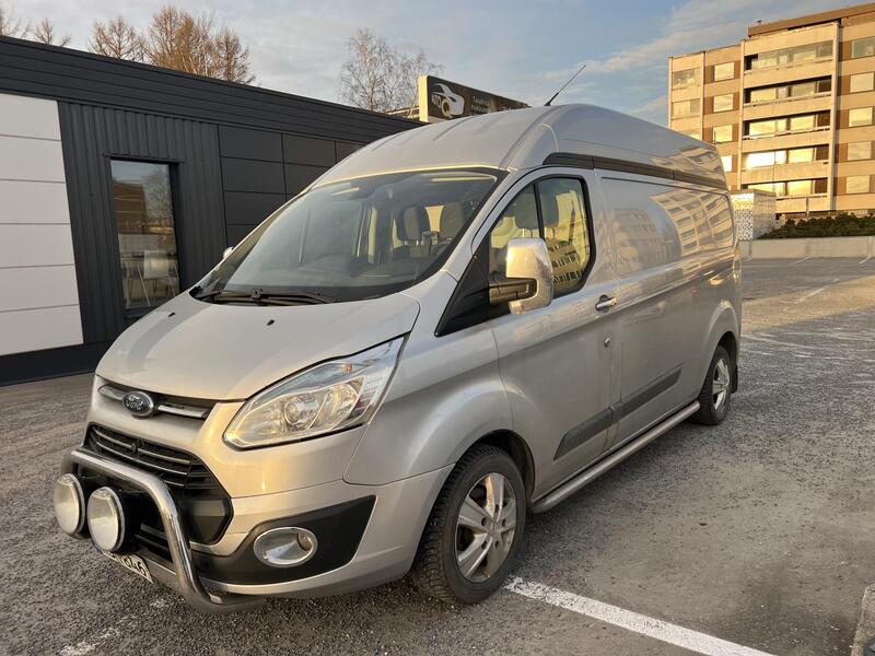 Ford Transit Custom vaihtoauto