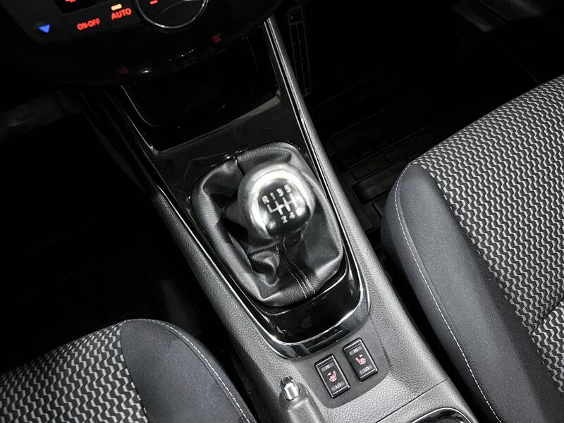 Nissan Pulsar vaihtoauto