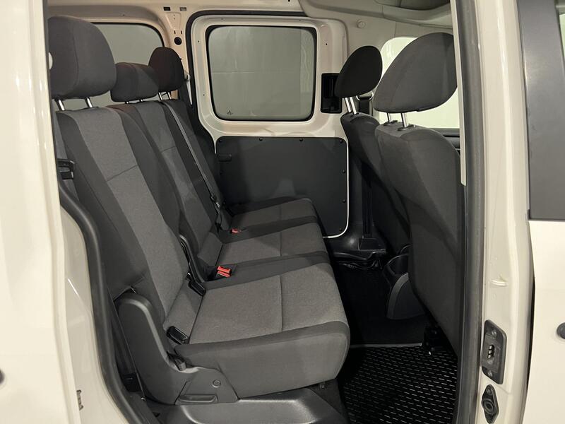 Volkswagen Caddy Maxi vaihtoauto