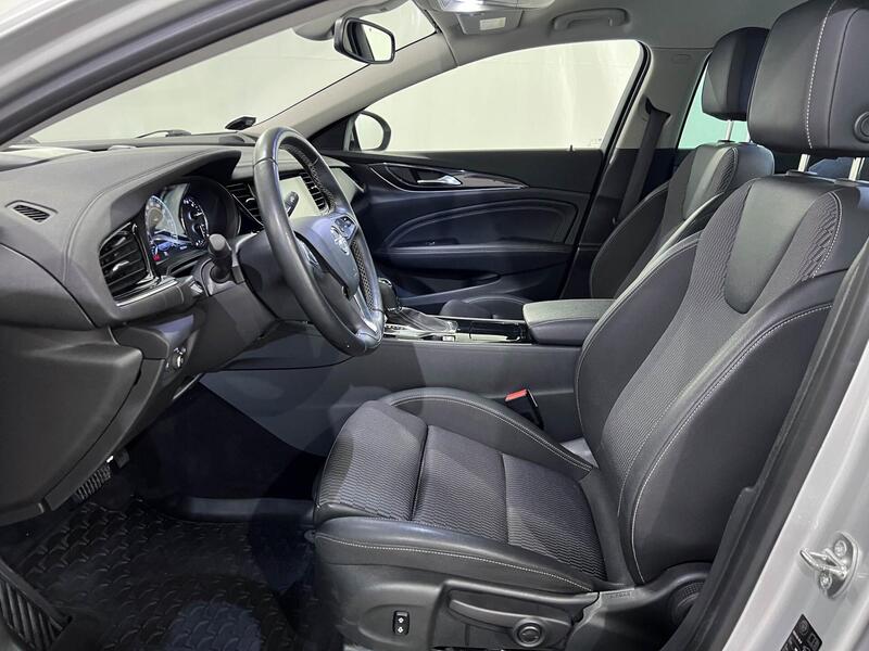 Opel Insignia vaihtoauto