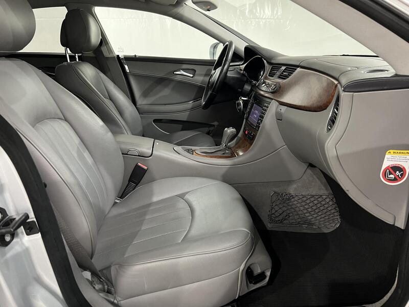 Mercedes-Benz CLS vaihtoauto