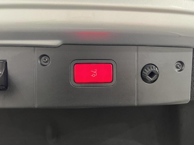 Mercedes-Benz CLS vaihtoauto