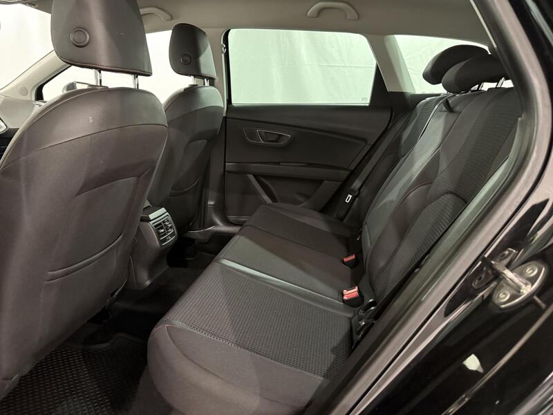 SEAT Leon ST vaihtoauto