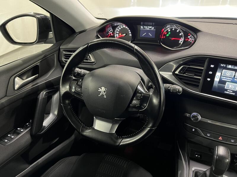 Peugeot 308 vaihtoauto