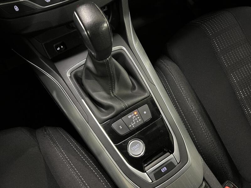 Peugeot 308 vaihtoauto