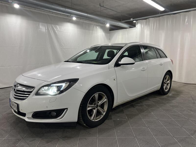Opel Insignia vaihtoauto