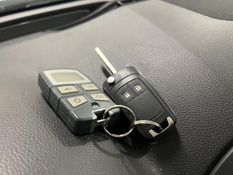 Opel Insignia vaihtoauto