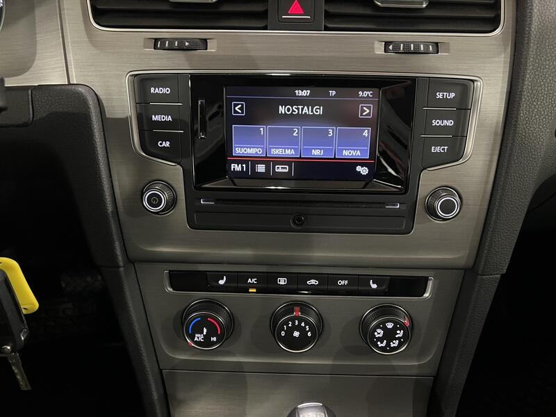 Volkswagen Golf vaihtoauto