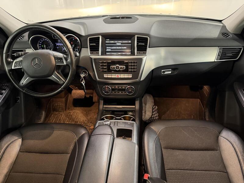 Mercedes-Benz ML vaihtoauto