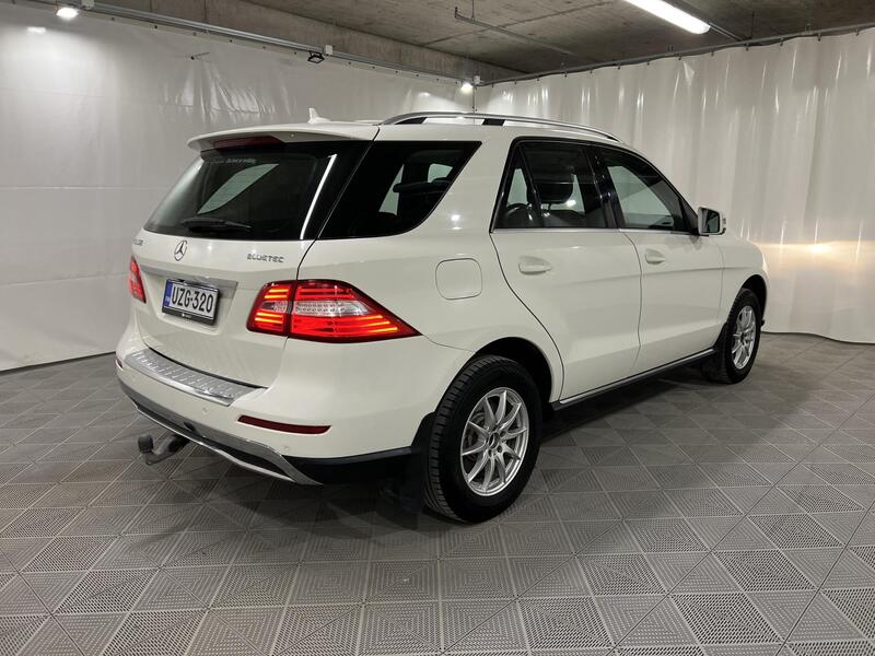 Mercedes-Benz ML vaihtoauto