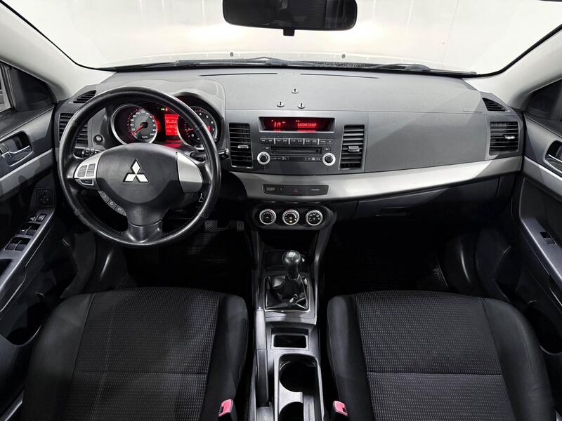 Mitsubishi Lancer vaihtoauto