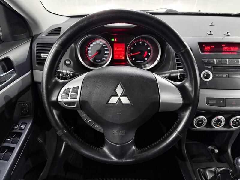 Mitsubishi Lancer vaihtoauto