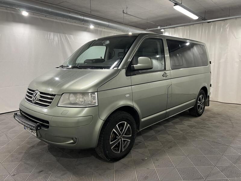Volkswagen Caravelle vaihtoauto