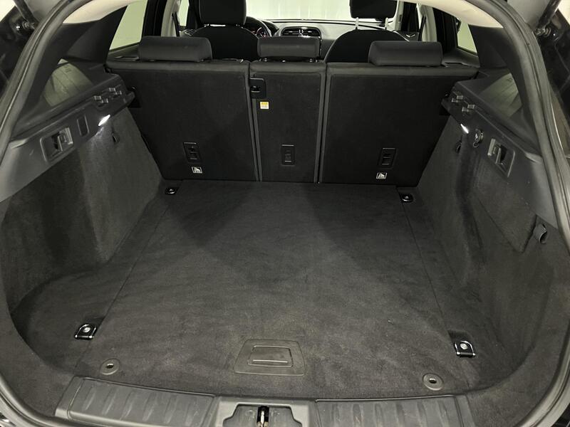 Jaguar F-PACE vaihtoauto