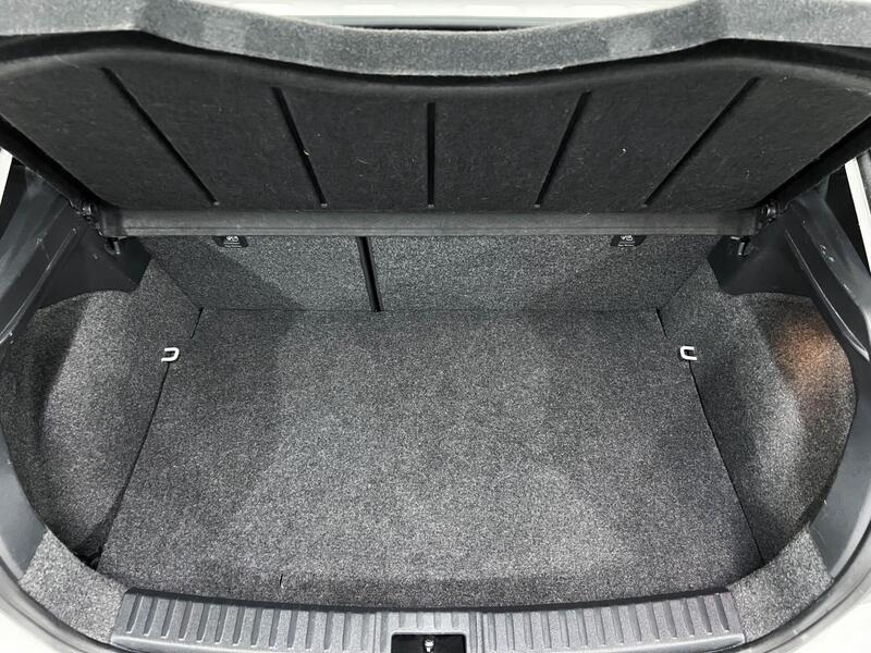 SEAT Ibiza vaihtoauto