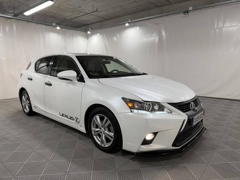 Lexus CT vaihtoauto