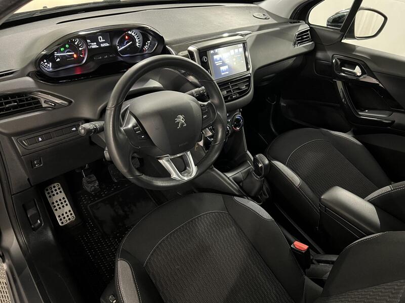 Peugeot 208 vaihtoauto