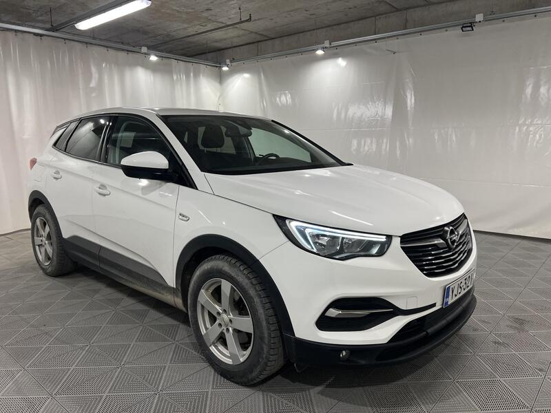 Opel Grandland X vaihtoauto