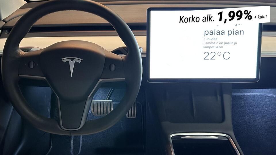 Tesla Model 3 vaihtoauto