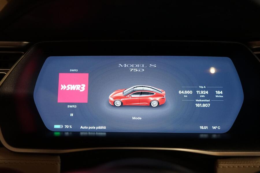 Tesla Model S vaihtoauto