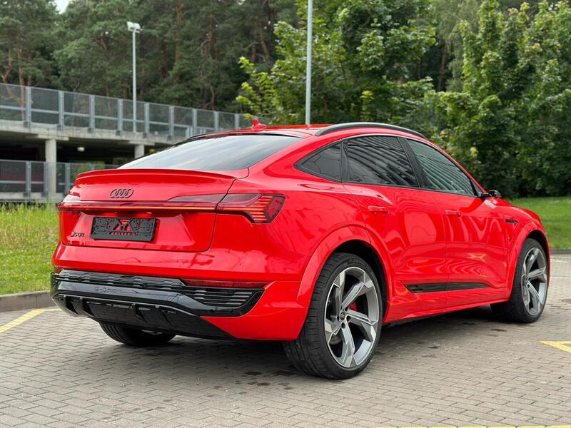 Audi SQ8 e-tron vaihtoauto