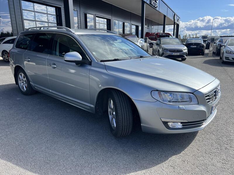 Volvo V70 vaihtoauto