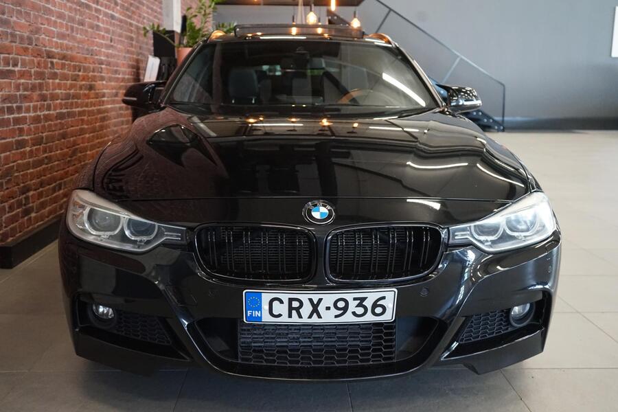 BMW 330 vaihtoauto