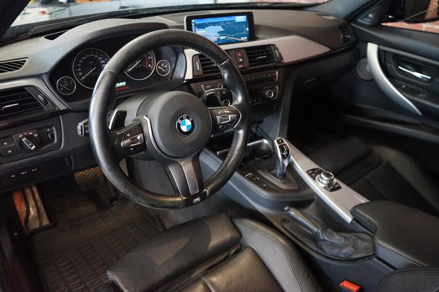 BMW 330 vaihtoauto