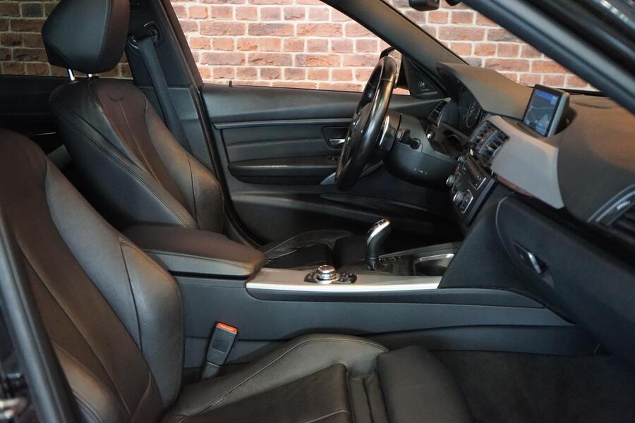 BMW 330 vaihtoauto