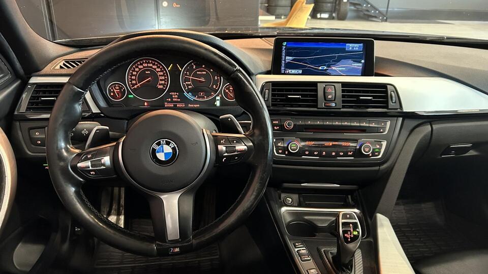 BMW 330 vaihtoauto