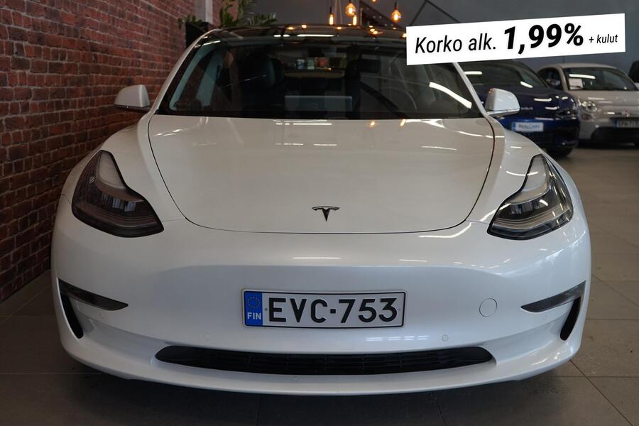 Tesla Model 3 vaihtoauto