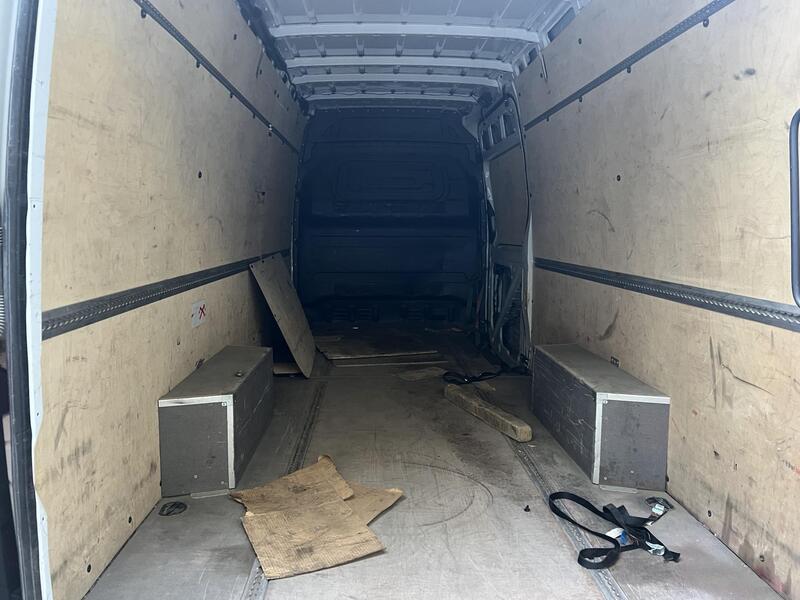 Mercedes-Benz Sprinter vaihtoauto