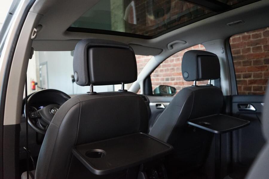 Volkswagen Touran vaihtoauto