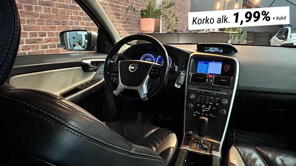 Volvo XC60 vaihtoauto