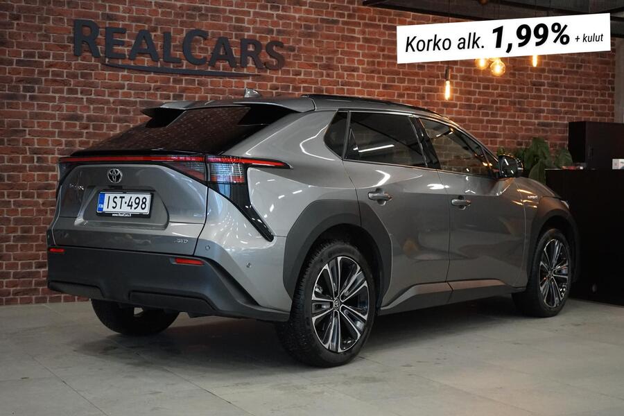 Toyota bZ4X vaihtoauto