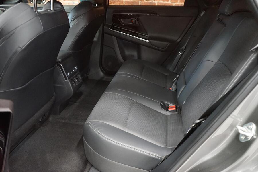 Toyota bZ4X vaihtoauto