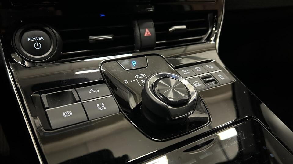 Toyota bZ4X vaihtoauto