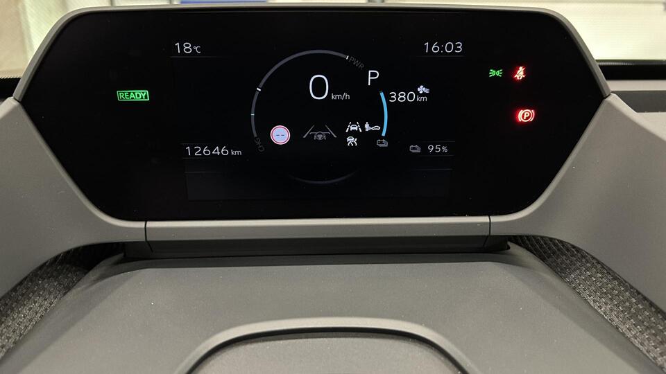 Toyota bZ4X vaihtoauto