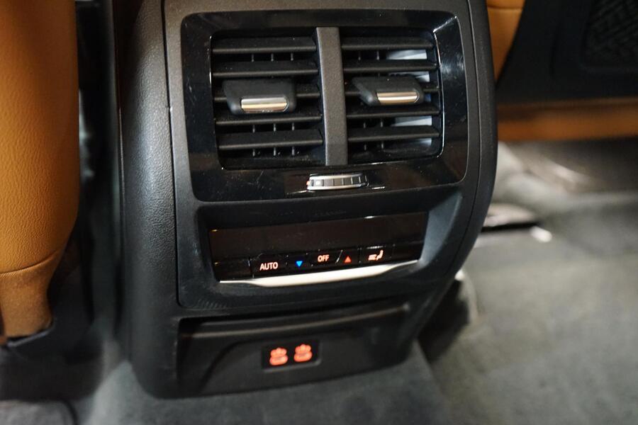 BMW iX3 vaihtoauto