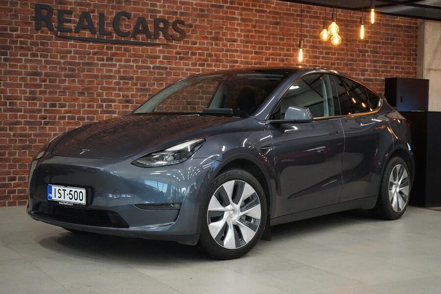 Tesla Model Y vaihtoauto