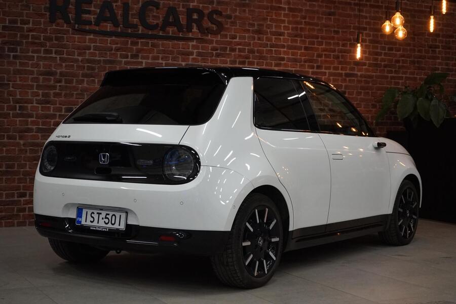Honda e vaihtoauto