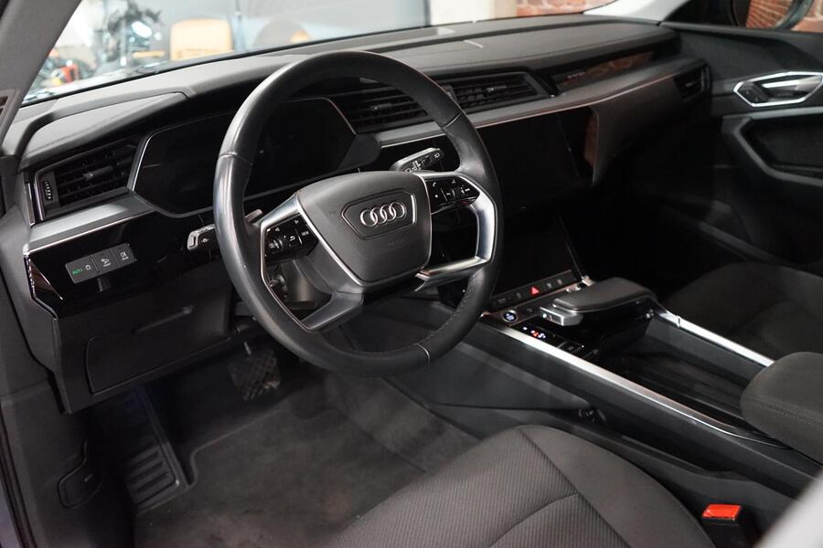 Audi e-tron vaihtoauto