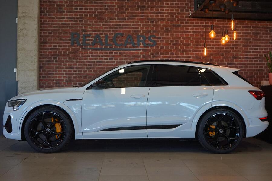 Audi e-tron vaihtoauto