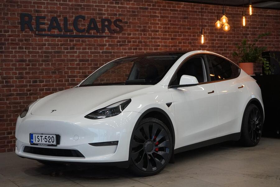 Tesla Model Y vaihtoauto