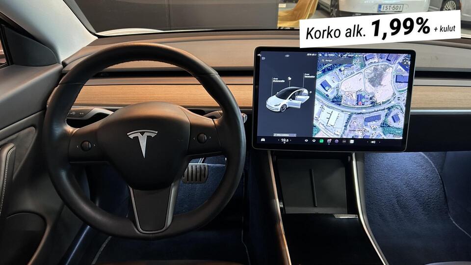 Tesla Model 3 vaihtoauto